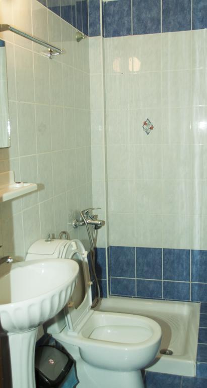 איגומניטסה Stavrodromi Hotel מראה חיצוני תמונה